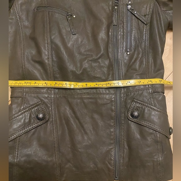 Danier Genuine Leather Insulated Jacket, Removable Fur Trim - Picture 13 of 15